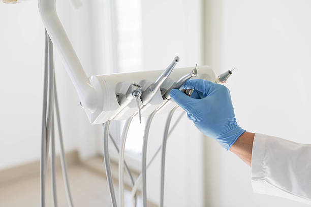 24/7 Emergency Dental Implants experts in Clever, MO